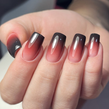 Манікюр+покриття
                    Ногтевая студия Victoria nails Каменец-Подольский