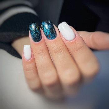 Манікюр+покриття
                    Ногтевая студия Victoria nails Каменец-Подольский