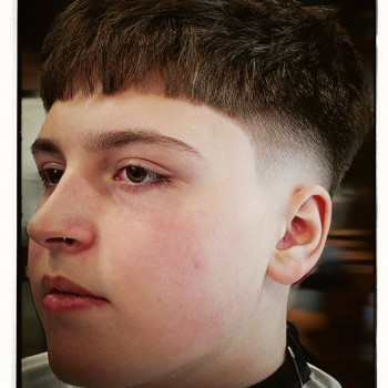 Стрижка Кроп
                    Барбер Валерия Полтава