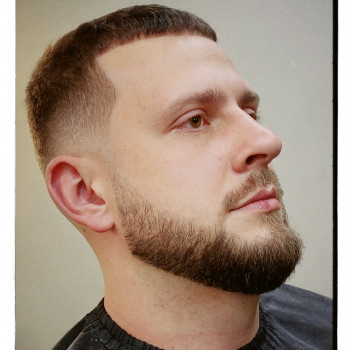 Комплекс стрижка + борода
                    Барбер Валерия Полтава