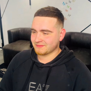 Мужская стрижка цезарь красивые мужские стрижки, фото - барбершоп Barbershop 17/07 Men's