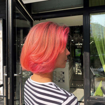 Кольорові фарбування
                    Салон краси Fargo Київ