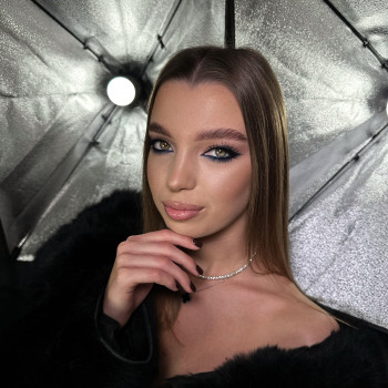 Макіяж
                    Візажист Неля Вінниця