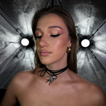 Макіяж
                    Візажист Неля Вінниця