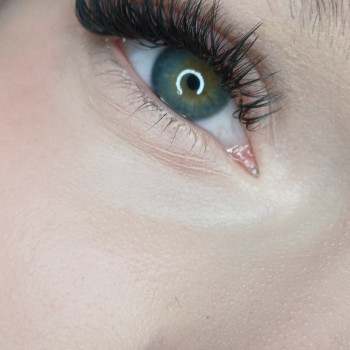 Наращивание ресниц
                    Лешмейкер Ксения Дніпро