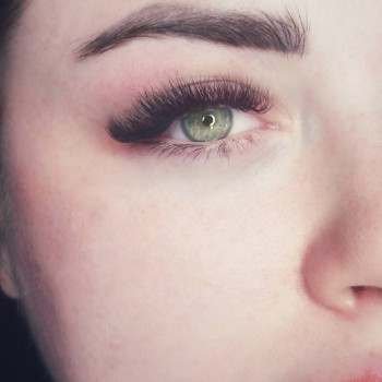 Наращивание ресниц
                    Лешмейкер Ксения Дніпро