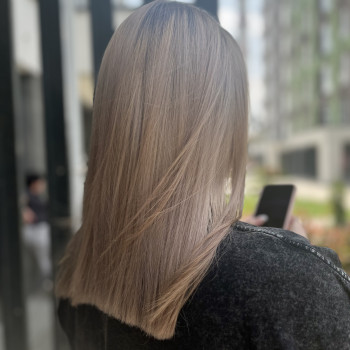 Холодный блонд тотал растяжка цвета, фото - Салон красоты Your Style