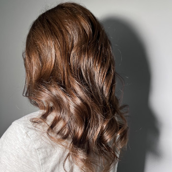 Однотонне фарбування + укладка