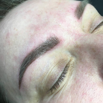 Реставрація старого перманенту (татуажу)