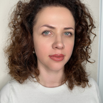 перманентний макіяж губ
    