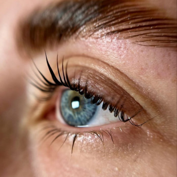 Фото з портфоліо майстра Богдана Хом'як (майстер перманентного макіяжу, Львів)