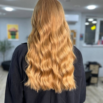 Стрижка жіноча
                    Салон красоты Fargo Киев