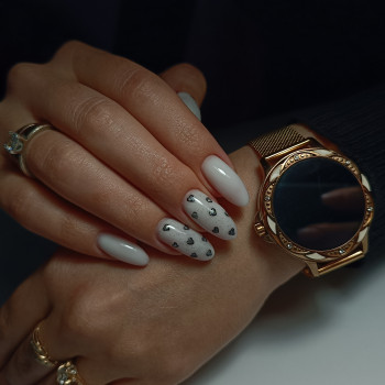 Нарощення нігтів
                    Мастер маникюра Оксана Степаненко Запорожье