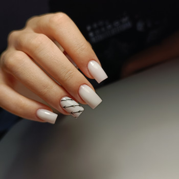 Нарощення нігтів
                    Мастер маникюра Оксана Степаненко Запорожье