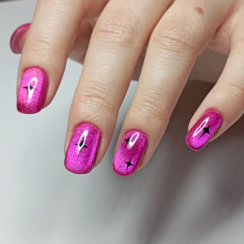 розовый маникюр, маникюр кошачий глаз