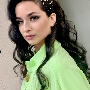 Макіяж
                    Парикмахер-визажист Елена Харьков