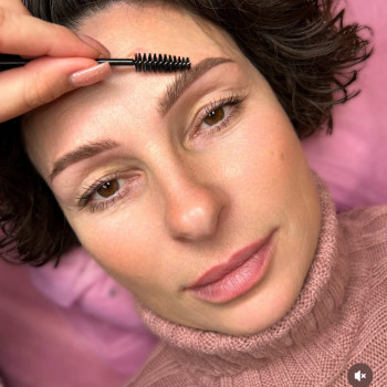 Коррекция перманентного макияжа/ татуажа
                    Мастер перманентного макияжа Александра Кривой Рог