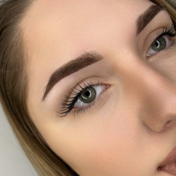 Коррекция перманентного макияжа/ татуажа
                    Мастер перманентного макияжа Александра Кривой Рог