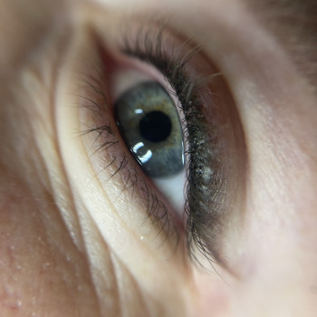 Стрілочка з розтушовкою