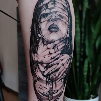 Тату дівчина хорор, фото - Тату салон Tattoo Code