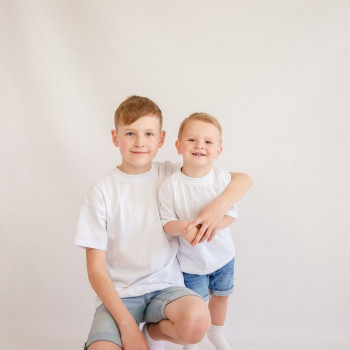 TVORCHI, Зміїв Фото - 5