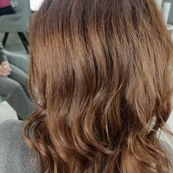 Выход с черного
                    Парикмахер Юлия Запорожье