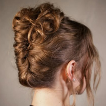 вечірня зачіска