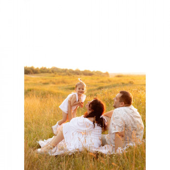 Сімейна фотосесія на заході сонечка

 
 
 
 
 
 
 
 
 
 
 
 
 
 
 