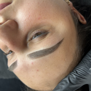 Перманентний макіяж
                    Лешмейкер Наталя Долина