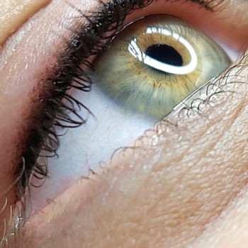 Перманентний макіяж стрілка
                    Майстер перманентного макіяжу Алина Вінниця