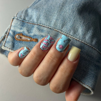 Маникюр с рисунком голубой, фото - Мастер маникюра Анжелика Костанян