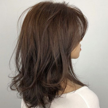 Градуйована стрижка
                    Салон красоты Charisma Запорожье