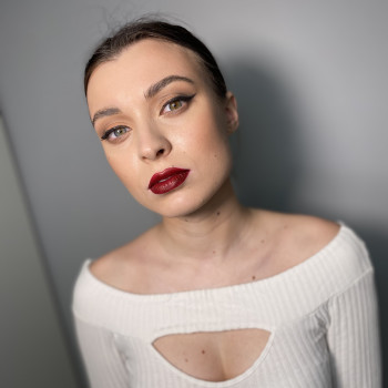 Макіяж професійний
                    Візажист Вера Харків