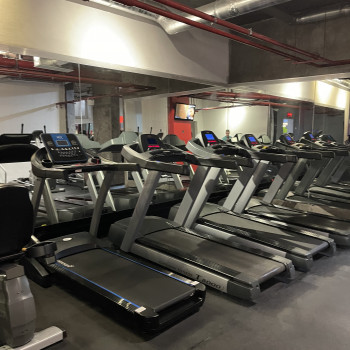 Тренування
                    Фитнес тренер Віталій Київ