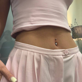 Пірсинг пупка