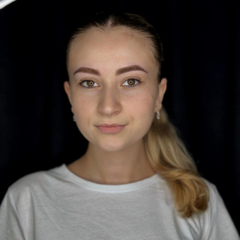 Перманентний макіяж
                    Майстер перманентного макіяжу Віталія Івано-Франківськ