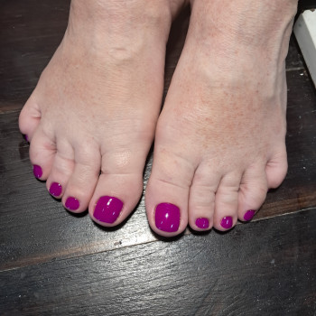 Аппаратный педикюр. Покрытие гель лаком. Спа уход
                    Мастер маникюра Мария Харьков