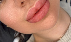 Перманентний макіяж губ Мастер перманентного макияжа Ирина Киев