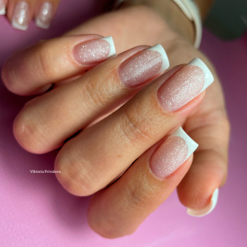 Французький манікюр френч блискучий, фото - Майстер манікюру Вiкторiя Привалова