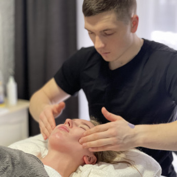 Фото з портфоліо майстра Тарас Кирилюк (масажист, Рівне)