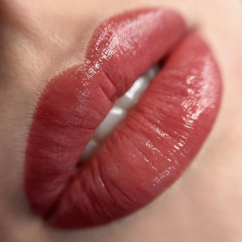 Перманентний макіяж
                    Лешмейкер Юлия Чернівці