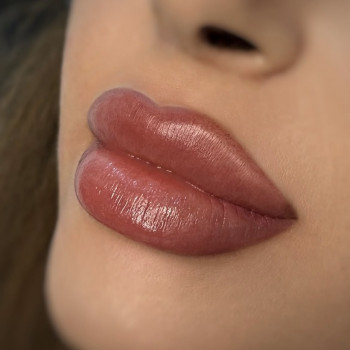 Перманентний макіяж
                    Лешмейкер Юлия Чернівці