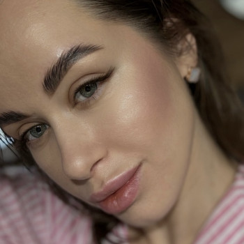 Наращивание ресниц
                    Лешмейкер Юлия Черновцы