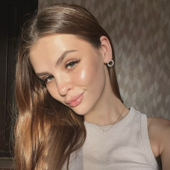 Наращивание ресниц
                    Лешмейкер Юлия Черновцы