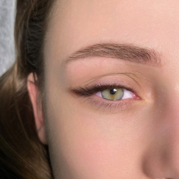 Наращивание ресниц
                    Лешмейкер Юлия Черновцы