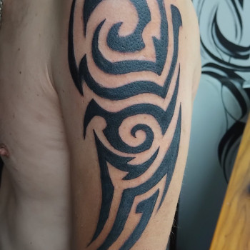 Татуювання
                    Тату мастер Ярослав Запорожье