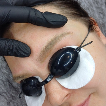 Видалення татуажу лазером
                    Майстер перманентного макіяжу Татьяна Одеса