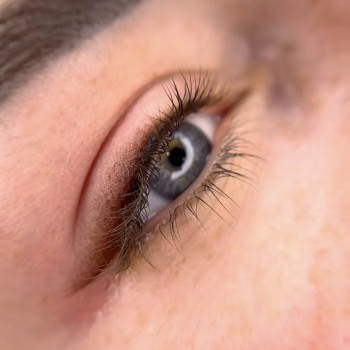 Перманент очей
                    Лешмейкер Юлия Чернівці