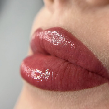 Перманент вуст
                    Лешмейкер Юлия Чернівці