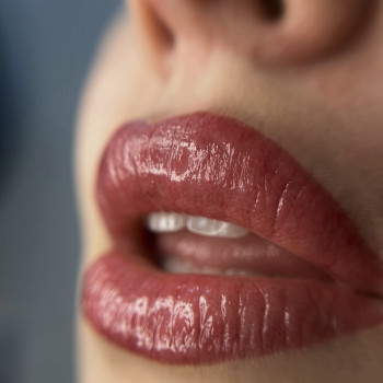 Перманент вуст
                    Лешмейкер Юлия Чернівці